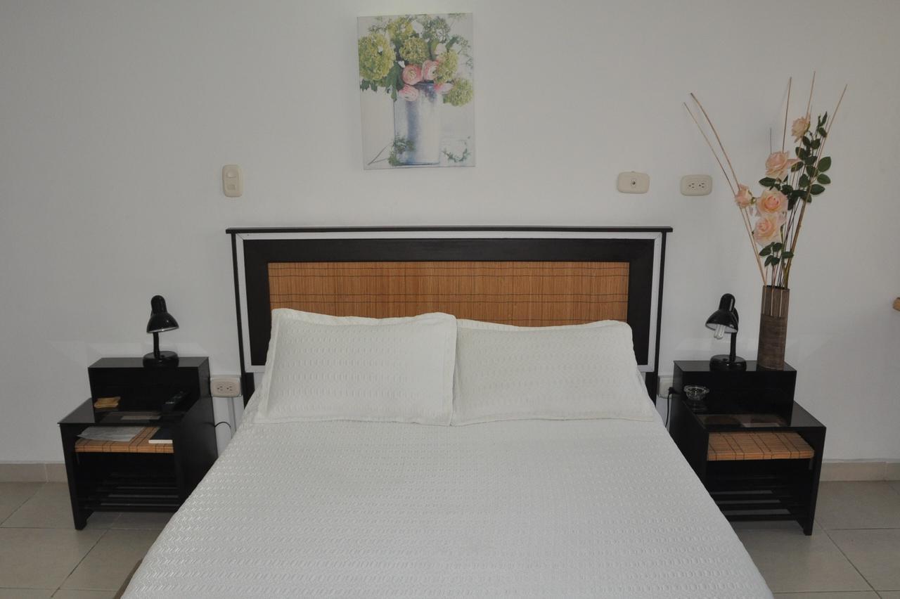 Hotel Meson De Las Flores Armenia  Ngoại thất bức ảnh